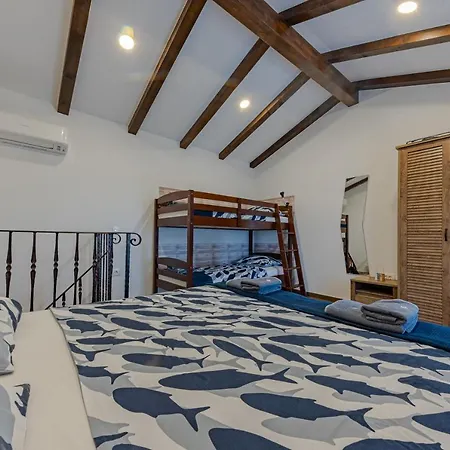 Gea Apartment *