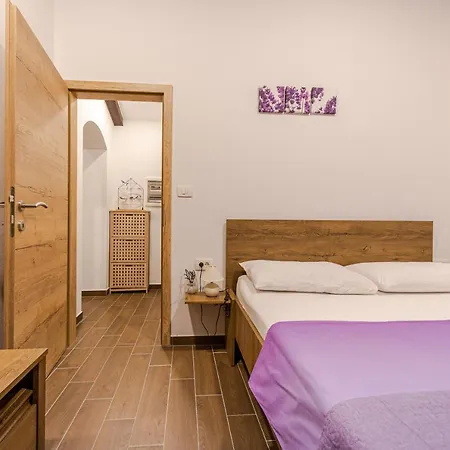 Apartment Gea *